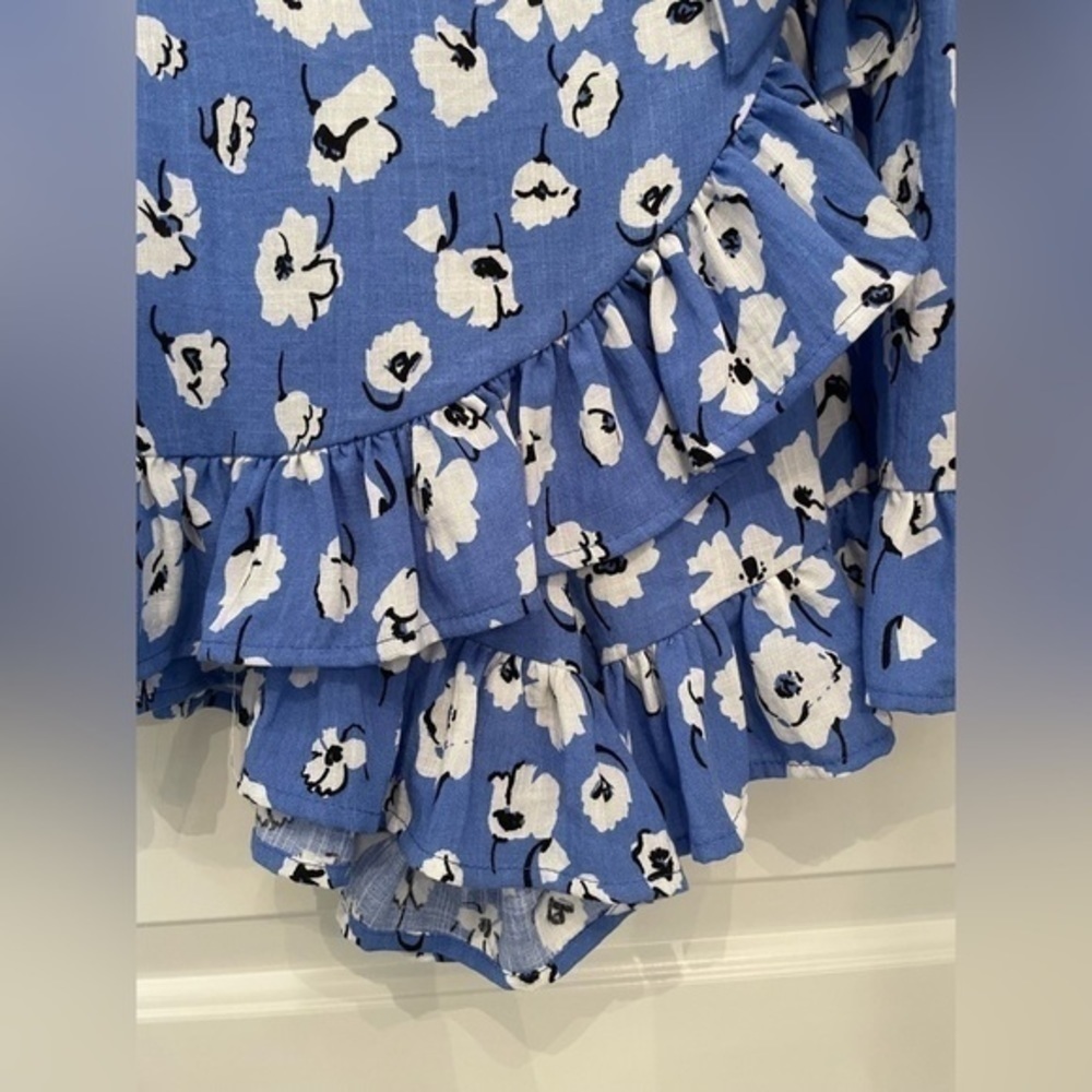 En Saison Blue Flower Print Skort - Picture 5 of 9